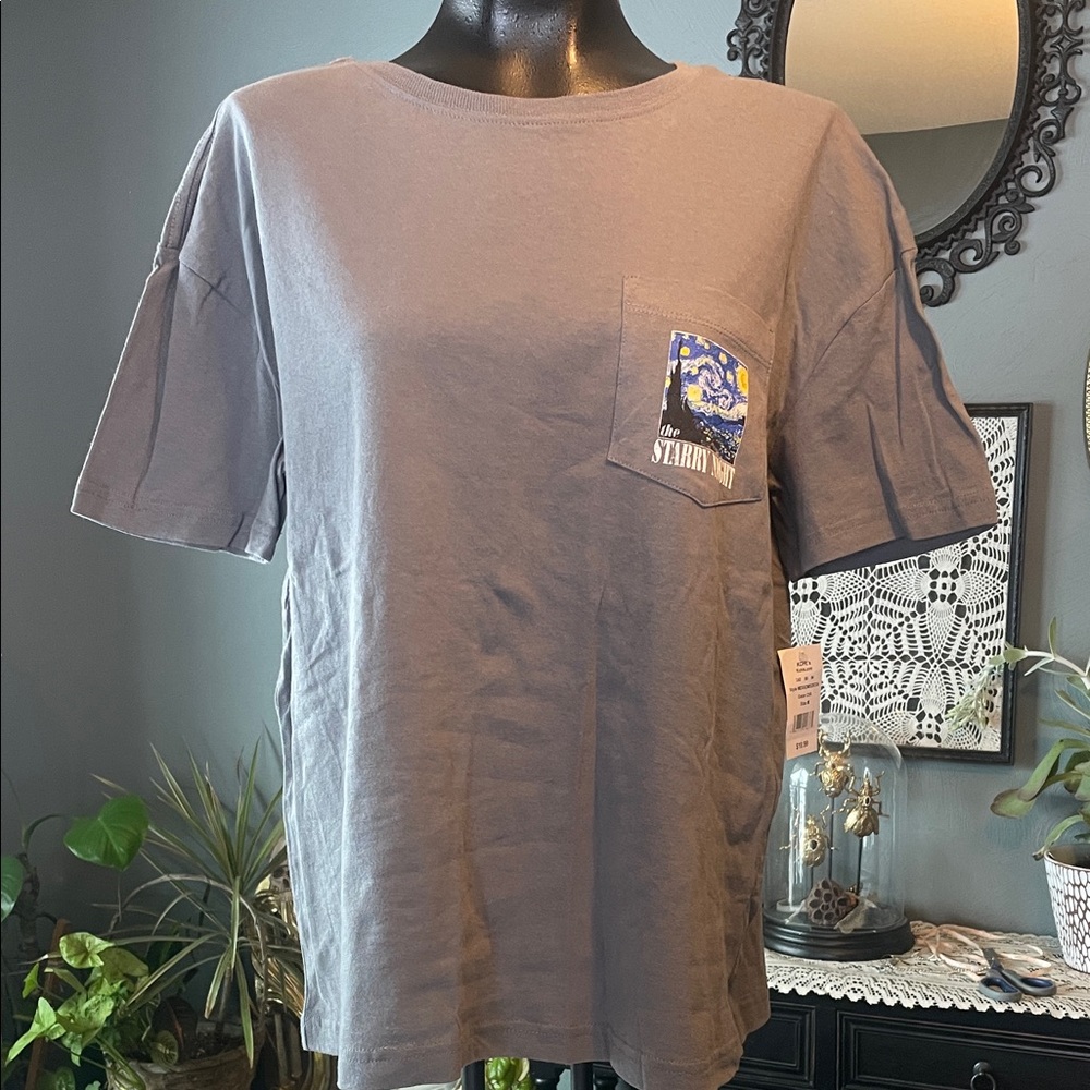 Mighty Fine Gray Tee with Artistic Pocket